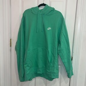 Nike Men's Sportswear Club Fleece Hoodie